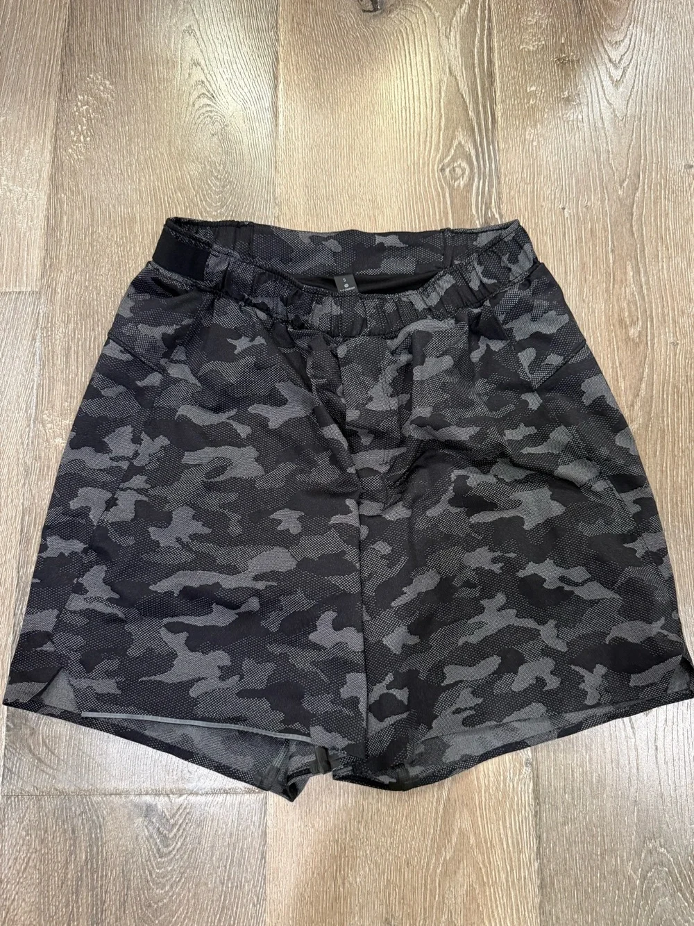 Lululemon surge short Camo